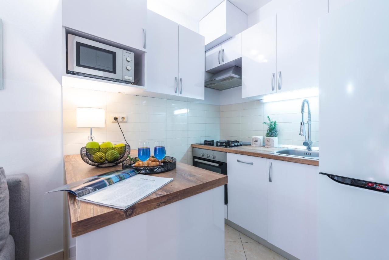 Niko'S Charming Apartment With Free Parking Дубровник Экстерьер фото